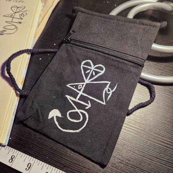 Hand-Painted Canvas Crossbody – “I Reclaim Full Control” Sigil Bag - Picture 3 of 4